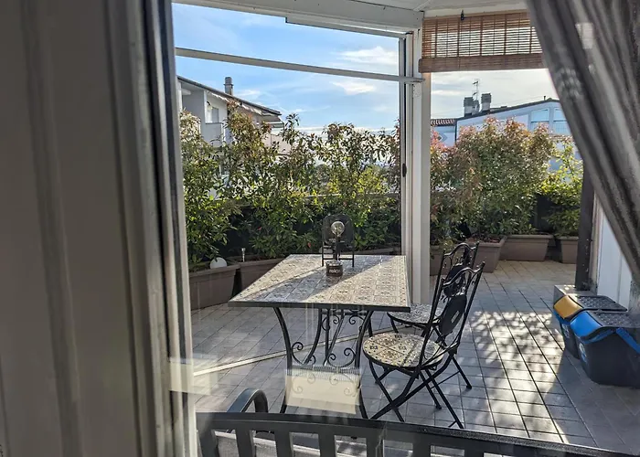 Apartment Con Terrazzo